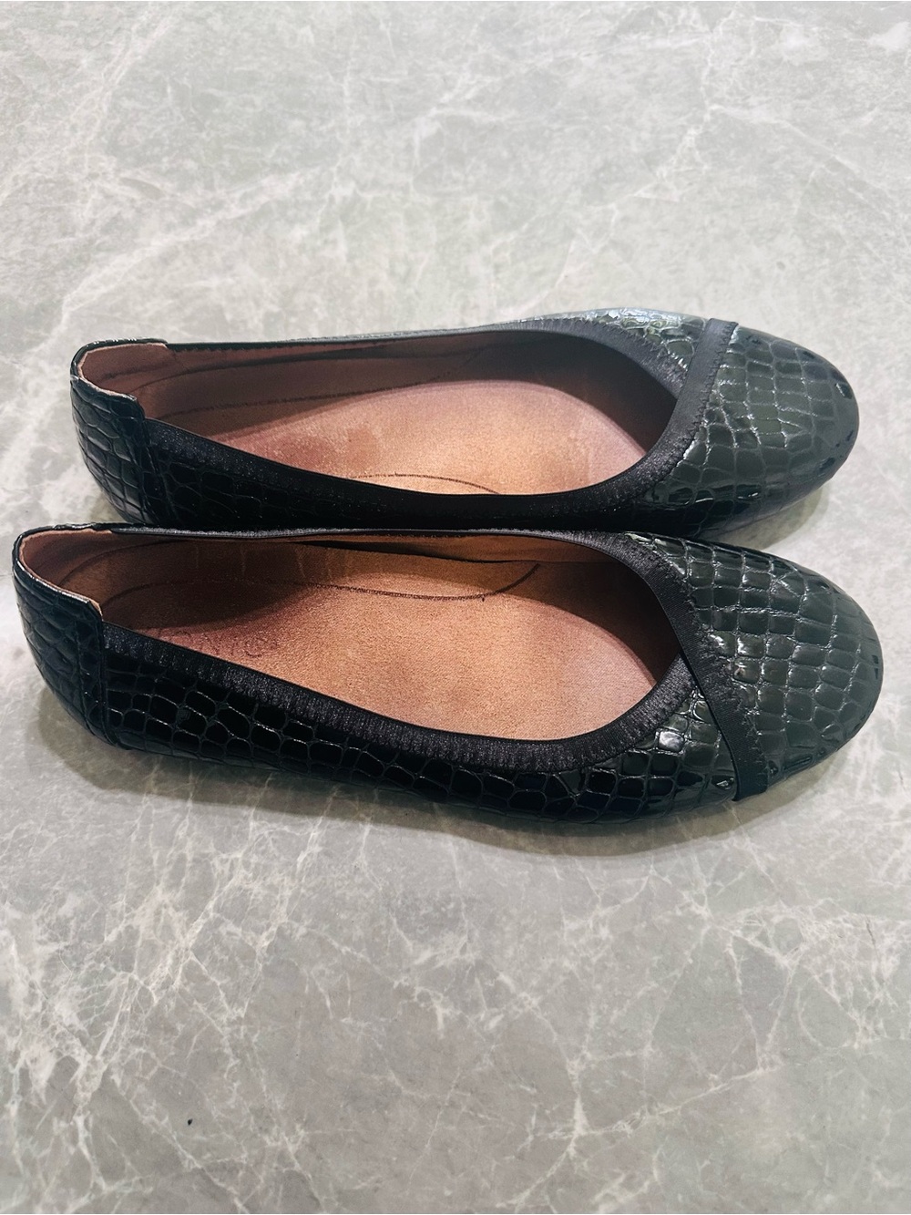 Vionic Orthaheel Caroll Black Patent Leather Croco Ballet Flats Size US 9.5